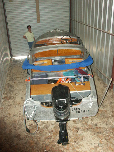 myboat_aft02.jpg